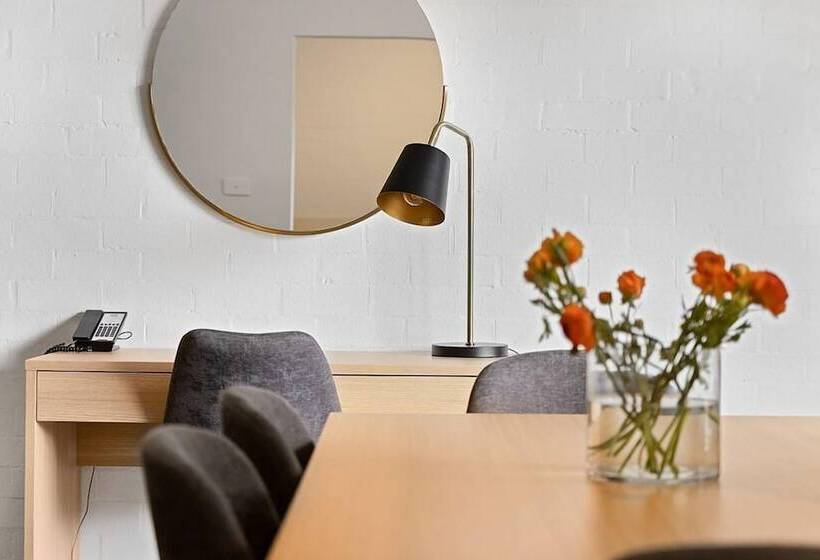 침실 2개 아파트, Oxley Court Serviced Apartments