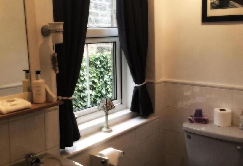 اتاق استاندارد یک نفره, Homelands Guest House