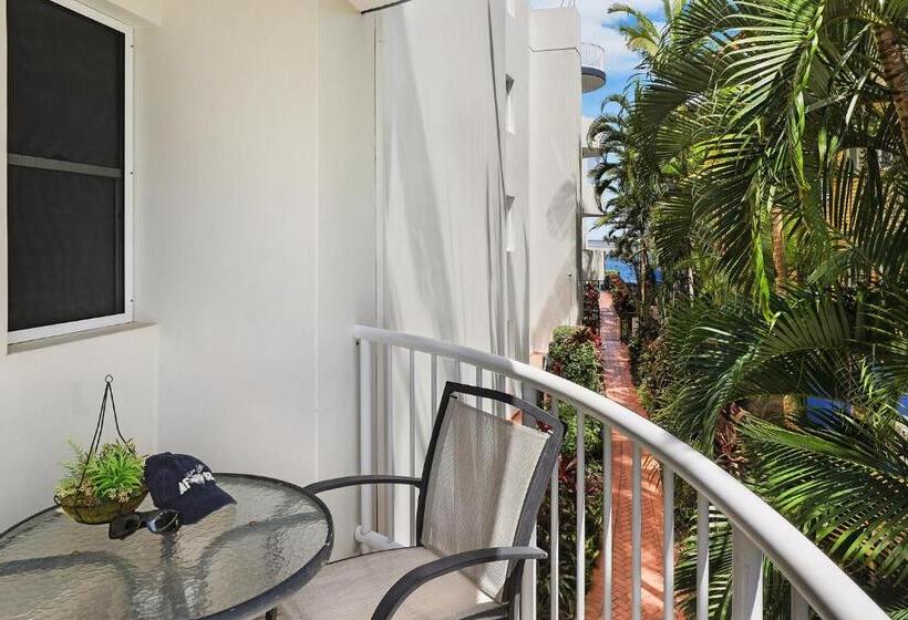 스탠다드 룸 더블 침대, Watermark Resort Caloundra