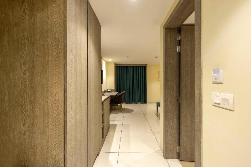 Трехместный Номер Superior, Sunday Hotel Vadodara