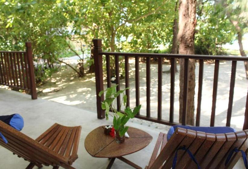 디럭스 룸 바다 전망, Kivuli Beach Resort Paje