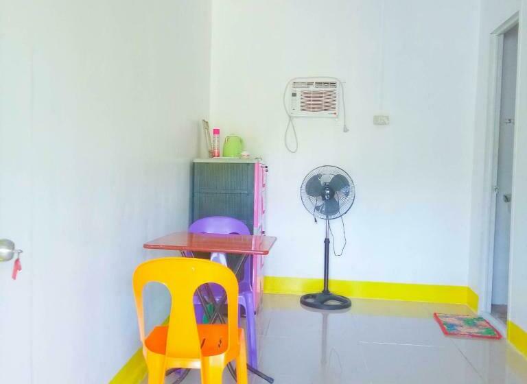 Номер Economy, Scott Camotes Beach House