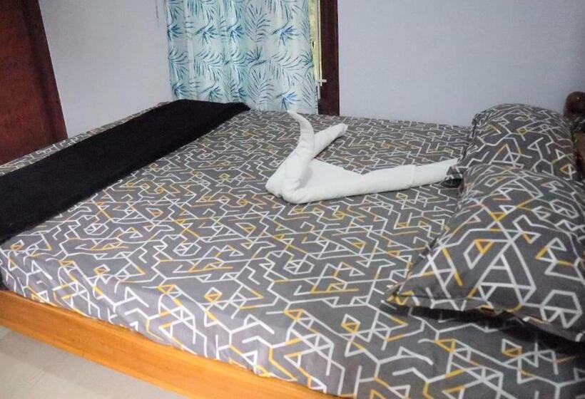 Вилла 1 Спальня Вид на Сад, Nakshatra Resort