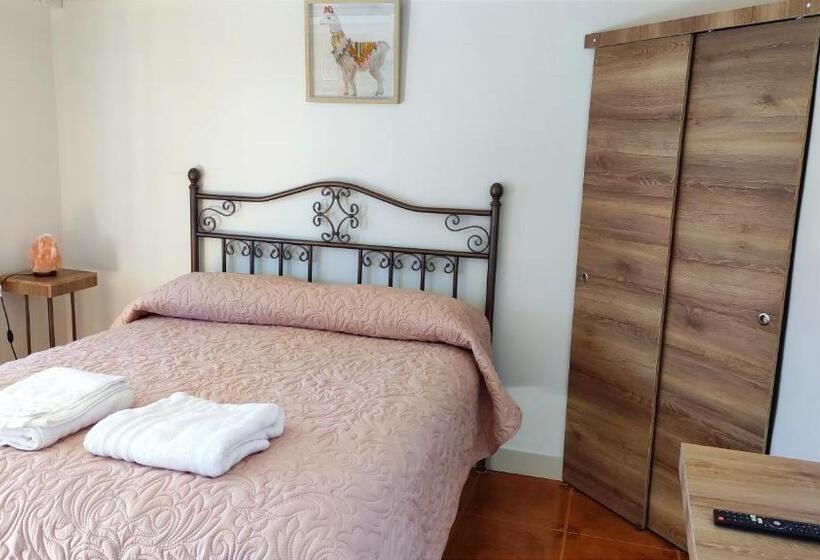 غرفة قياسية, Pirca Hostal