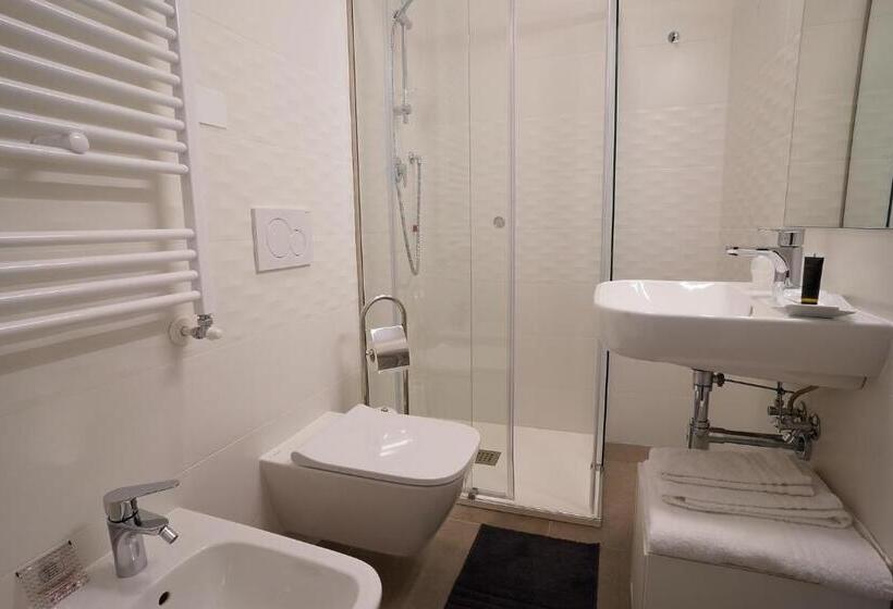 اتاق استاندارد با بالکن, Piano Alto Home