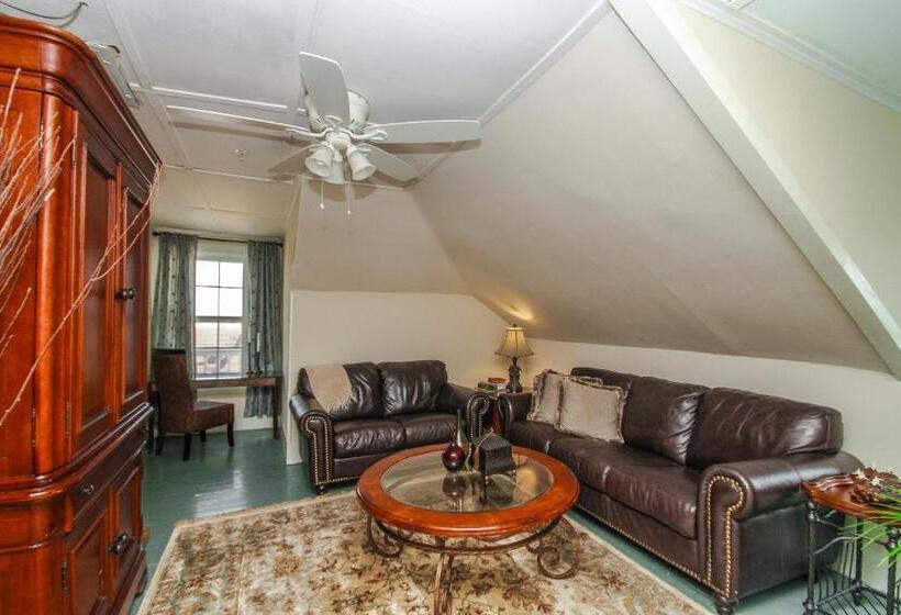 Family Suite, The Kenwood Inn Oldest Bed And Breakfast, St Augustine Historic District