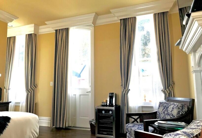 Номер Deluxe Кровать Кинг, West Cliff Inn, A Four Sisters Inn