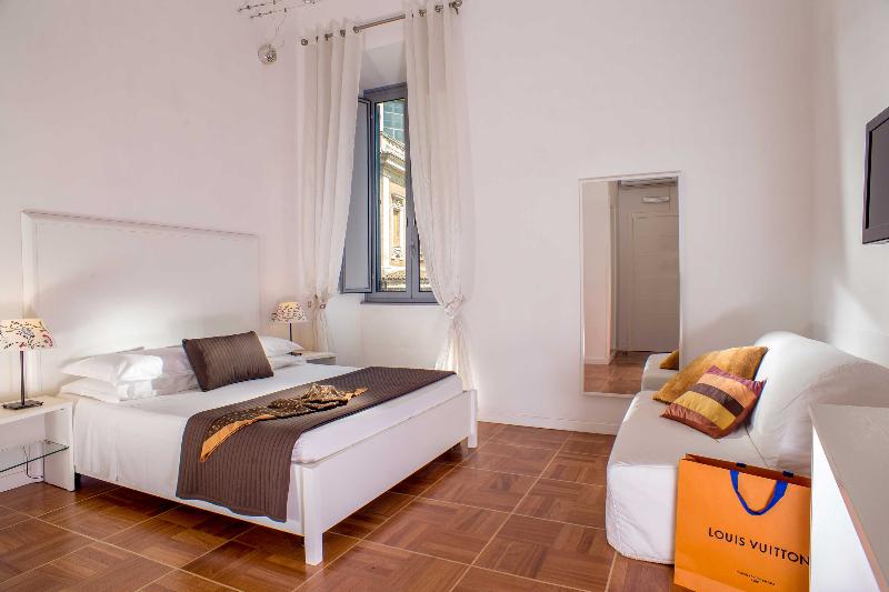 Standard Room, Domus Liberius   Rome