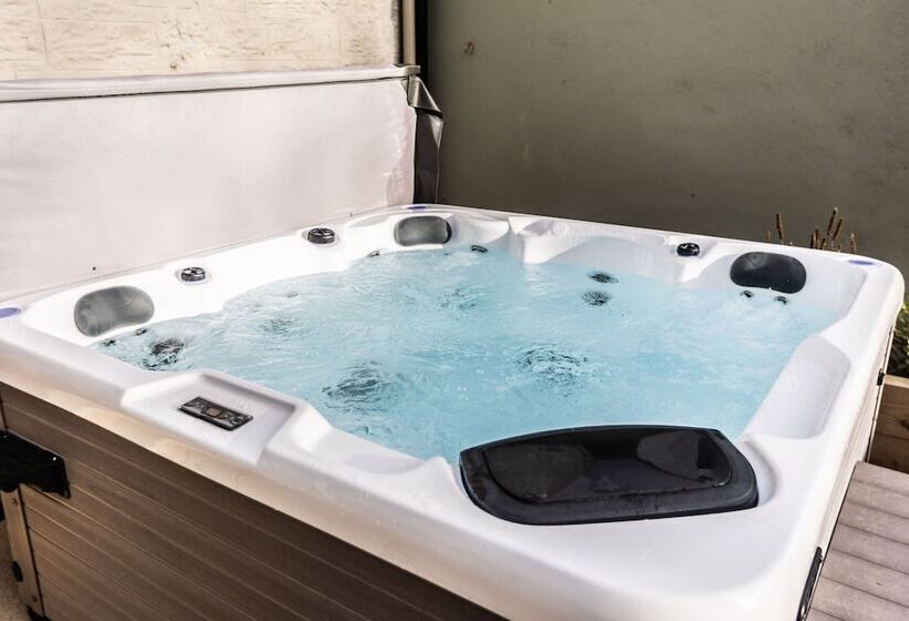 Номер Deluxe, Marshall Meadows Manor House