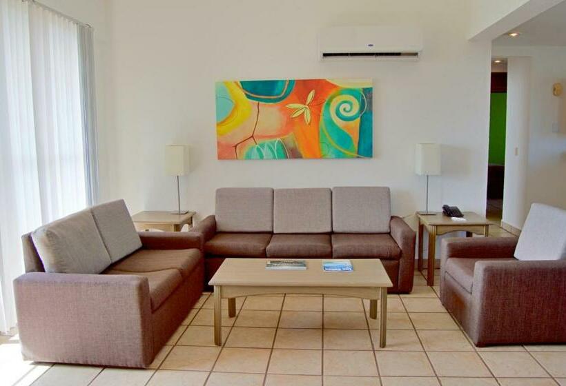 דירת שני חדרים, Sunrock Hotel and Suites