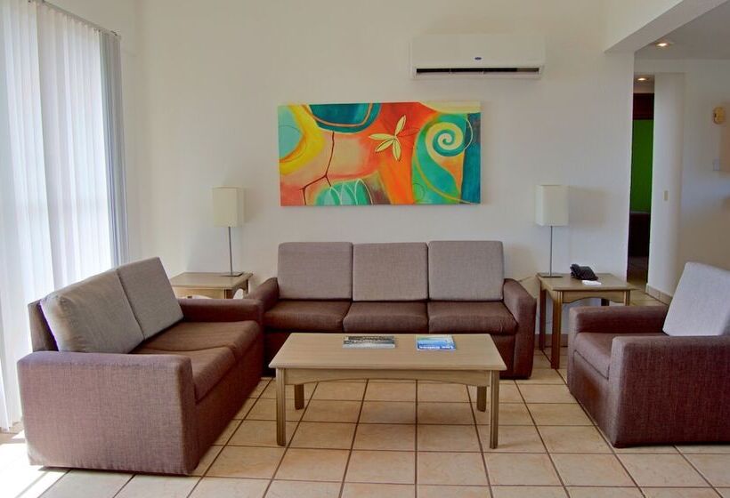 דירת שני חדרים, Sunrock Hotel and Suites