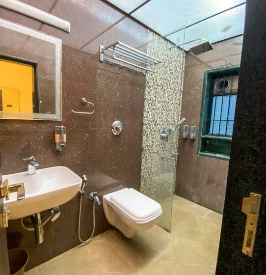 Номер Deluxe, Shubham Inn