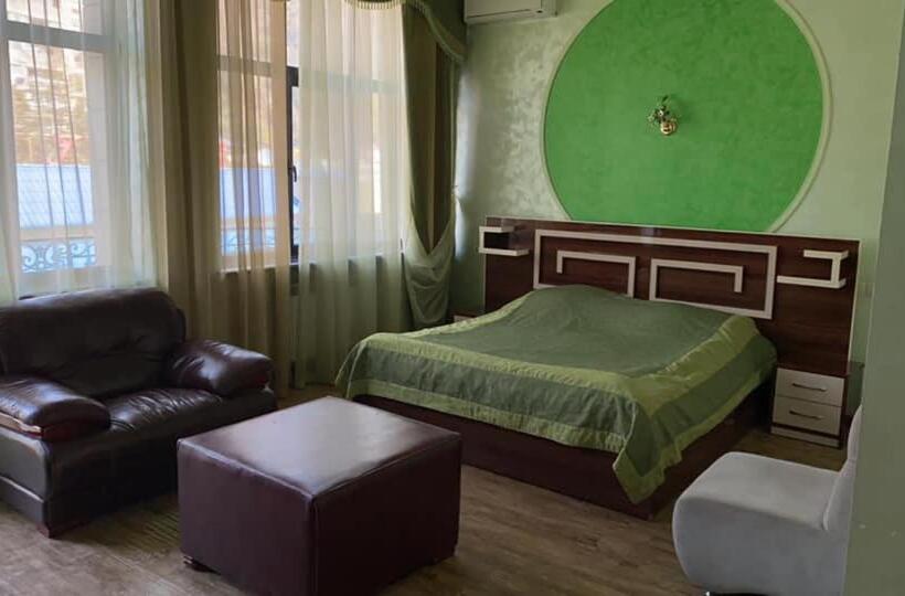 Номер Стандарт с Балконом, Prince Hotel Kapan