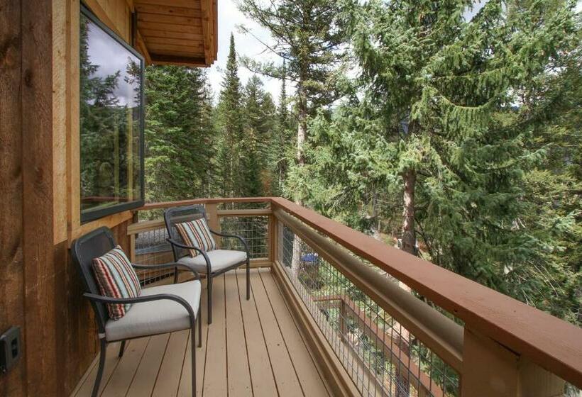 Номер Стандарт, Jackson Hole Hideout