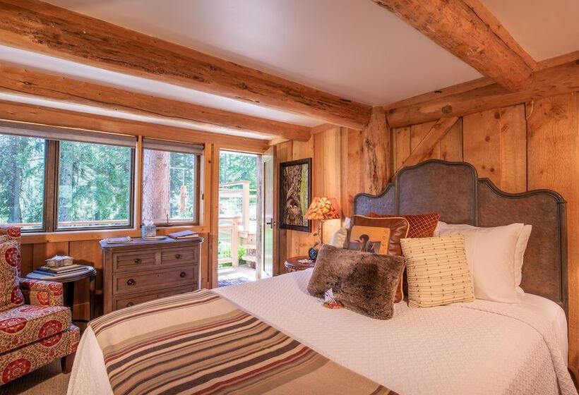Номер Стандарт, Jackson Hole Hideout