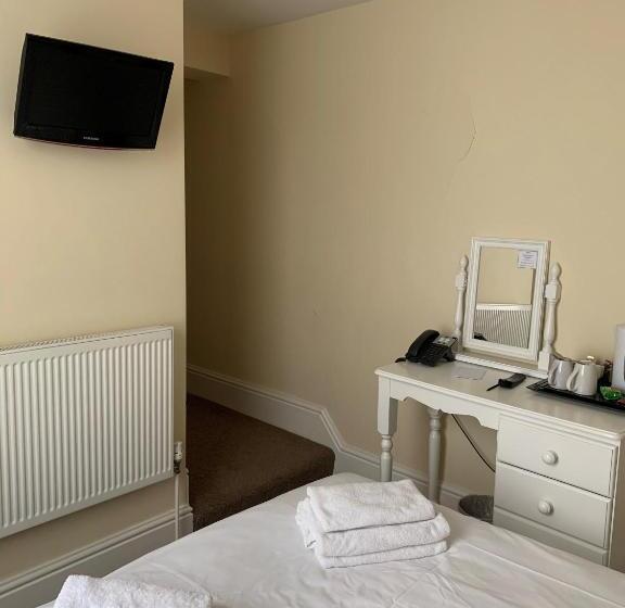 Номер Basic, Peregrine House