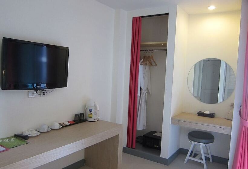 수피리어 룸, Acca Patong Apartments