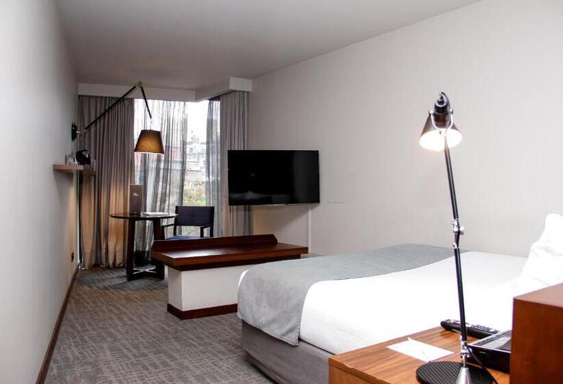 اتاق استاندارد یک نفره, Cumbres Lastarria