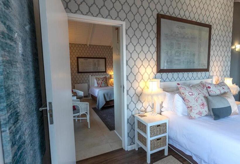 Семейный Номер, Mariner Guesthouse & Villa