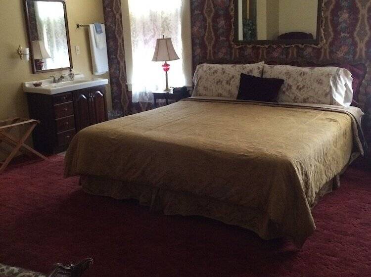 Номер Стандарт, The Courtland Hotel & Spa