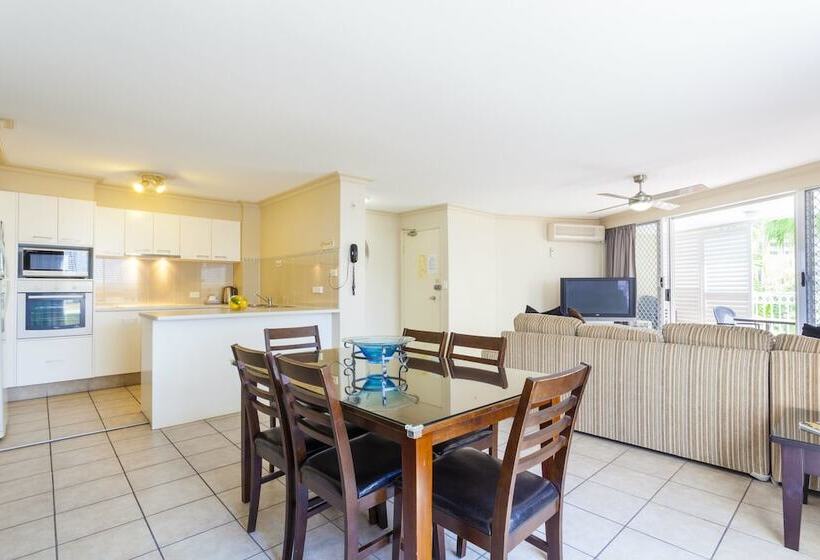آپارتمان 3 خوابه, La Grande Apartments