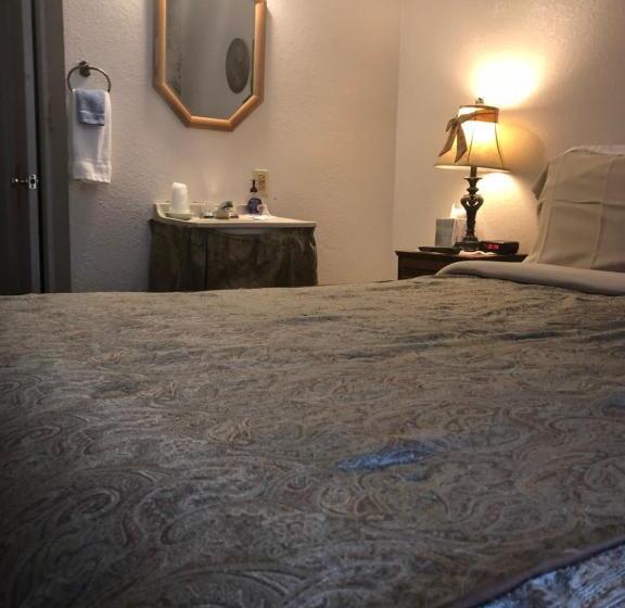 Номер Стандарт, The Courtland Hotel & Spa
