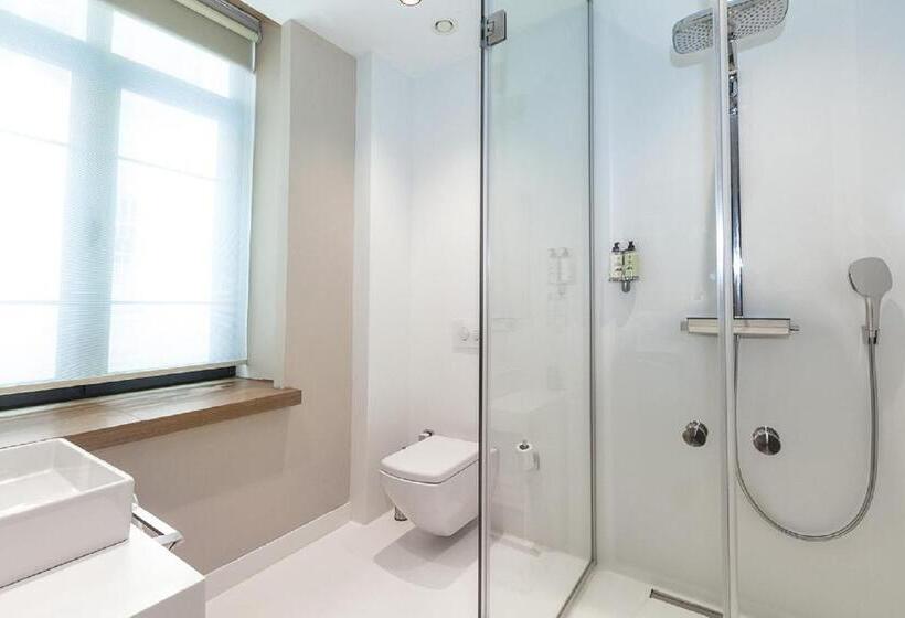 Standard Single Room, Bankerhan