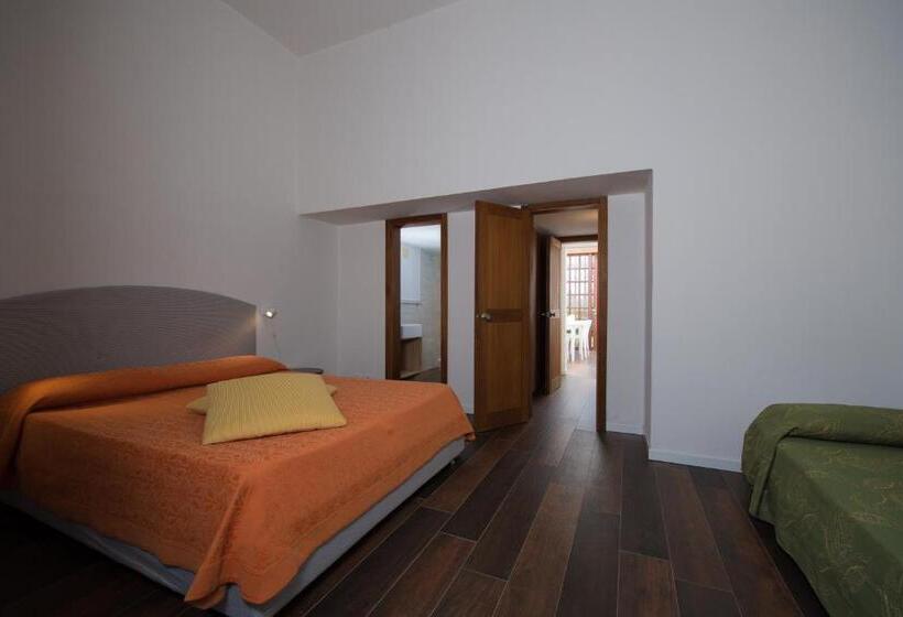 1 Bedroom Apartment Lake View, Club Del Sole Desenzano Lake Village