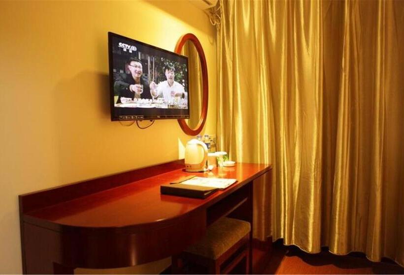 Номер Стандарт Трехместный, Greetree Inn Jiangsu Suzhou Taiping High Speed North Station Express