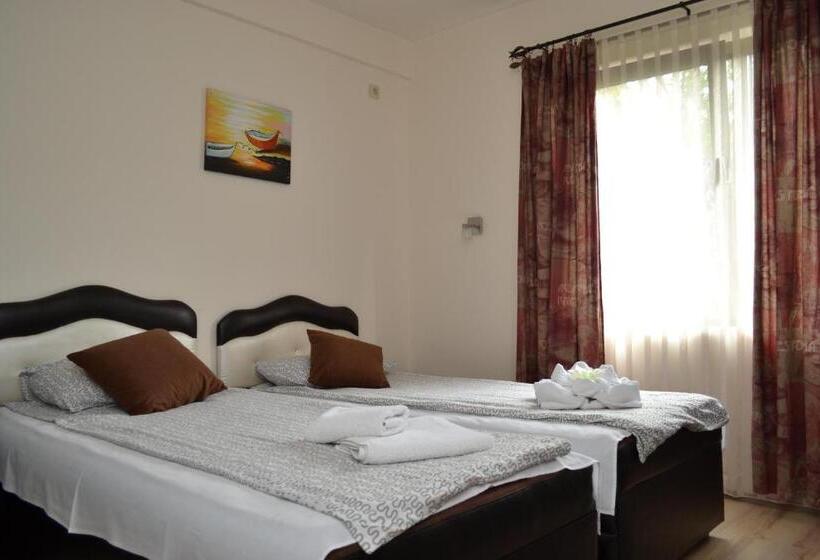 سوئیت 2 خوابه, Guesthouse Vila Dnd