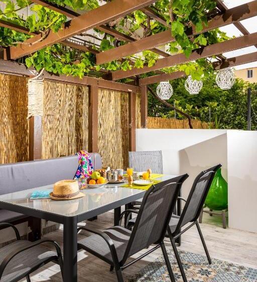 Апартаменты Deluxe 1 Спальня, Lefka Hotel & Apartments