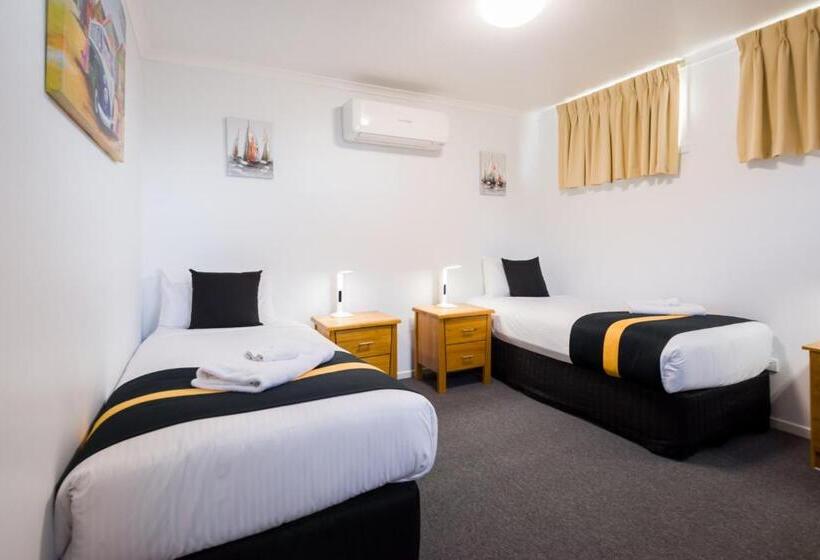 패밀리 룸, Euroa Motor Inn