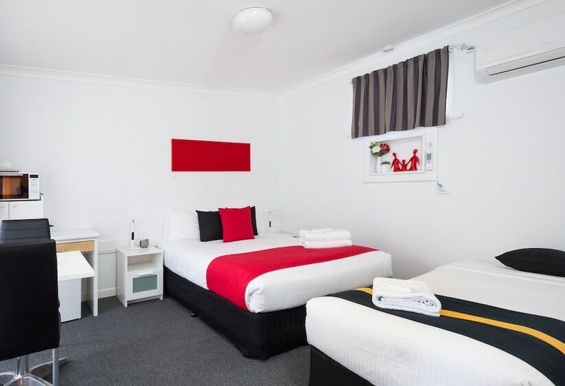 스탠다드 트리플 룸, Euroa Motor Inn