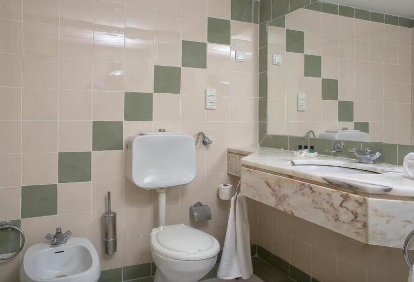 Студия Стандарт Вид на Город, Ourabay Hotel Apartamento   Art & Holidays