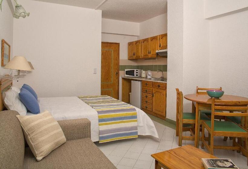 Студия Стандарт Вид на Город, Ourabay Hotel Apartamento   Art & Holidays