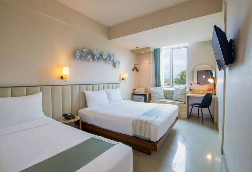 家庭间, Solaris Hotel Malang