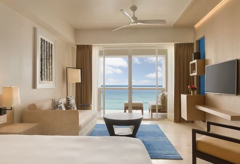 سوییت جونیور با چشم‌انداز دریا, Hyatt Ziva Rose Hall All Inclusive