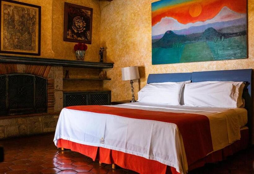 اتاق لوکس با تخت بزرگ, La Joyita Cuernavaca