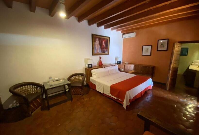 اتاق لوکس, La Joyita Cuernavaca