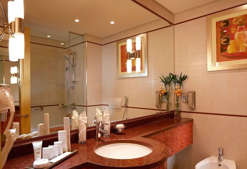 سوییت اجرایی, Millennium Hotel & Convention Centre Kuwait