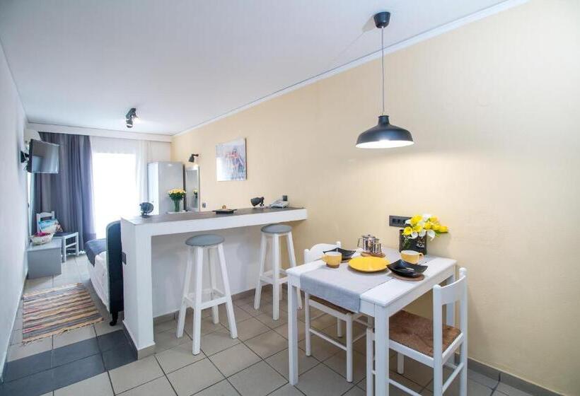 إستوديو قياسى, Kahlua Hotel Apartments