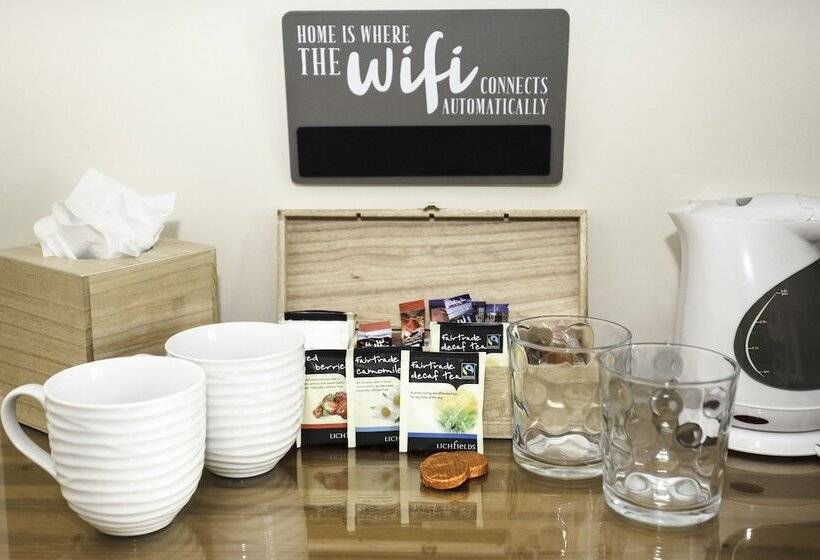 Номер Стандарт, Mariners Guest House
