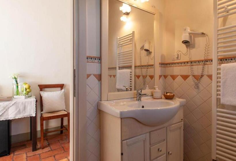 Номер Стандарт Вид на Сад, Antica Residenza Montereano