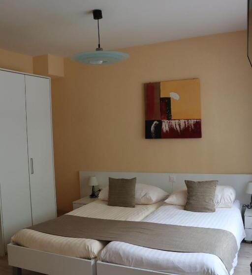 اتاق استاندارد سه نفره, Hôtel Elite