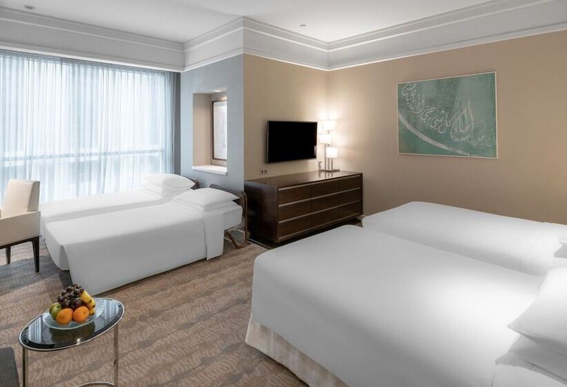 اتاق کلاب, Jabal Omar Hyatt Regency Makkah