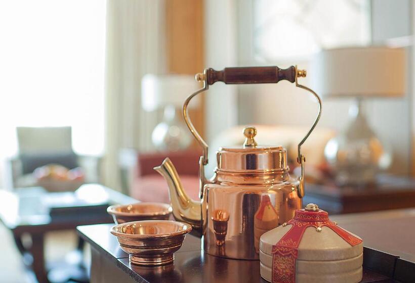 Номер Deluxe Кровать Кинг, Shangrila Ulaanbaatar
