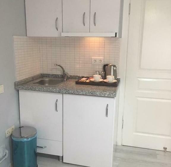 スタンダードシングルルーム, Taksim Square Seven Residence