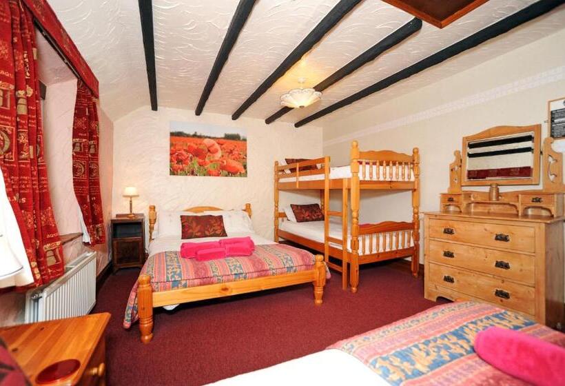 Семейный Номер, The West Country Inn
