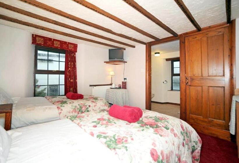 Номер Стандарт, The West Country Inn