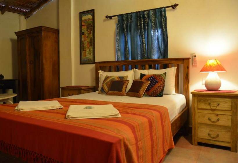 Номер Классика Двуспальная Кровать, Little India Beach Cottages